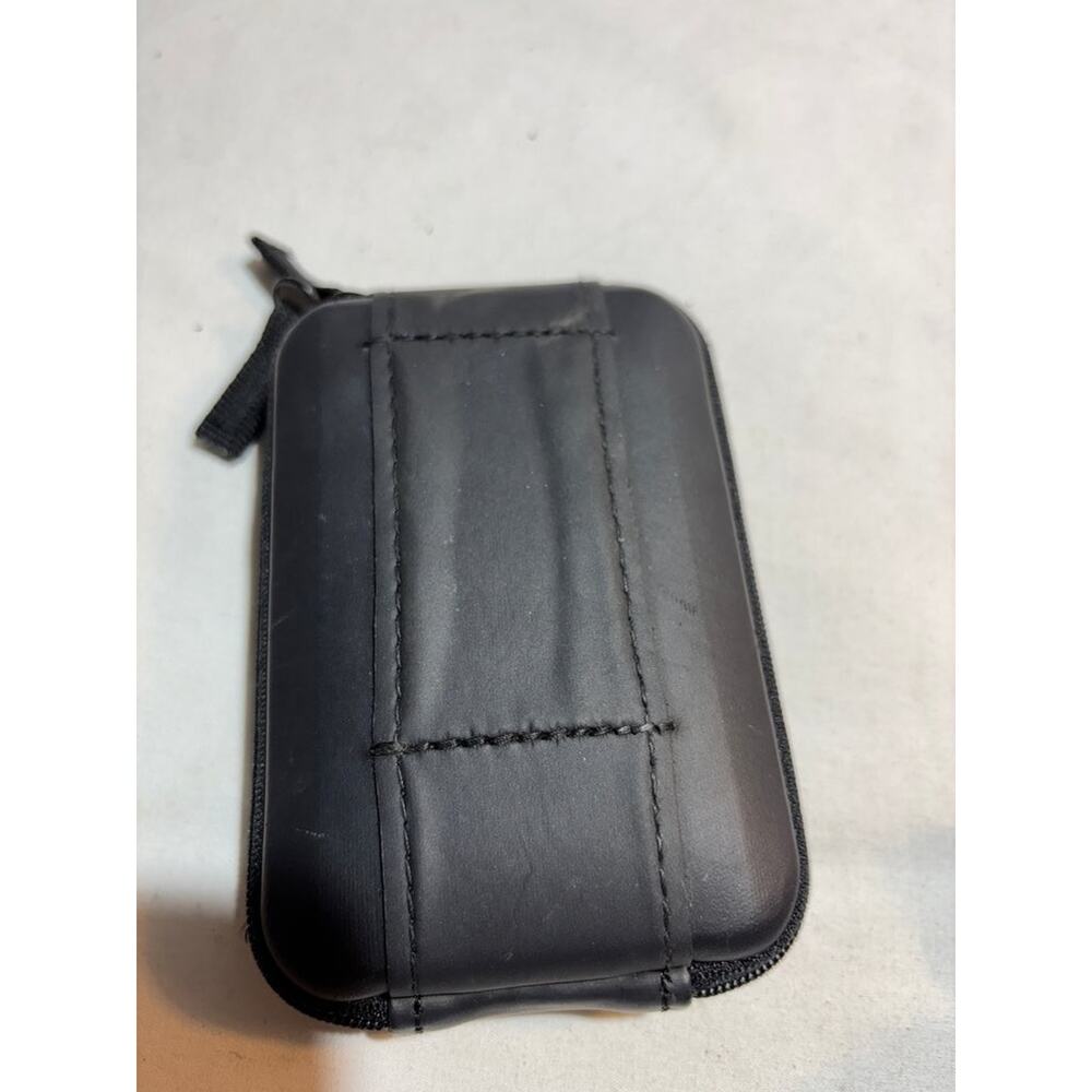 Lowepro Hard Shell Camera Case - Picture 4 of 6